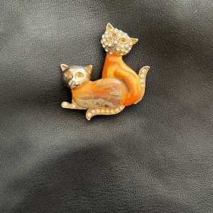 Vintage double cat brooch